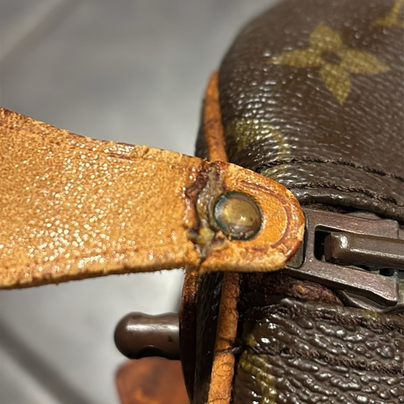 Louis Vuitton authentic keepall  45 with COA - Picture 12 of 13